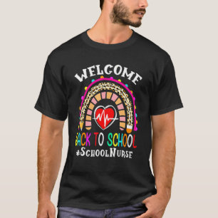 Willkommen zurück zur Krankenschwester am ersten S T-Shirt