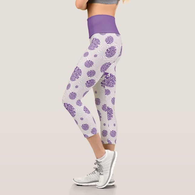Willy Wonka Logo Psychedelic Graphic Capri Leggings (Links)