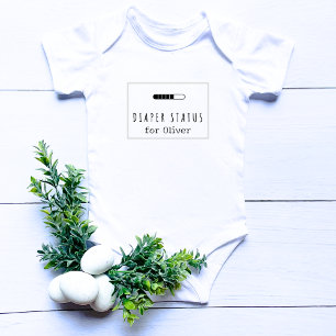 Windelstatus wird geladen Lustiger Name des Babys Baby Strampler