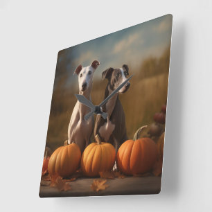 Windhund Welpe Herbstfreude Kürbis Quadratische Wanduhr