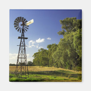 Windmill in der Nähe von Hume Highway, Victoria, A Magnet