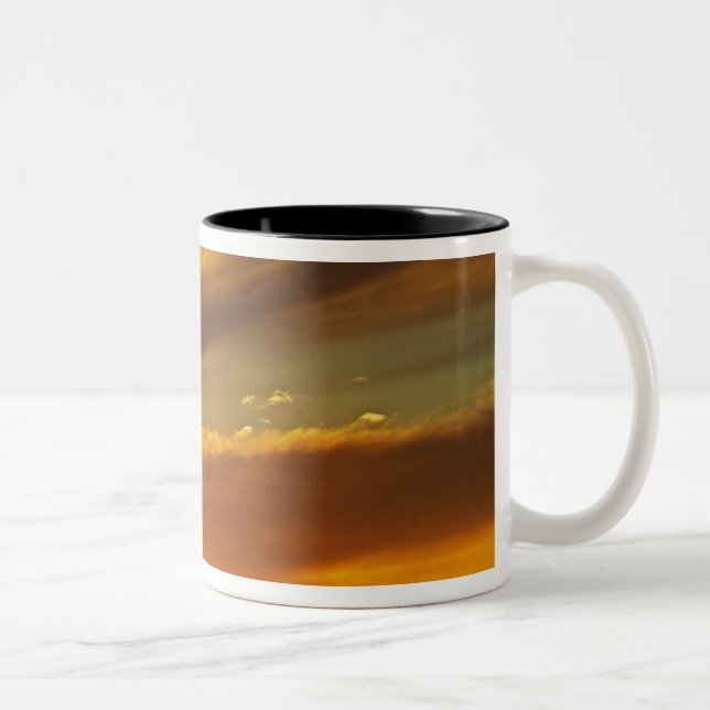 Windmill und Sunset, William Creek, Oodnadatta Zweifarbige Tasse (Rechts)