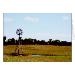 Windmühle auf dem Feld