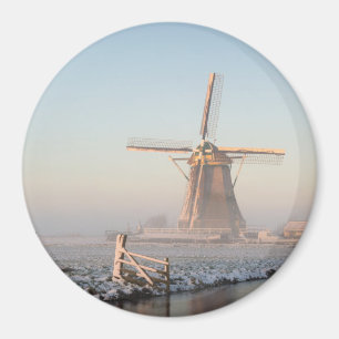 Windmühle im Schnee bei Sonnenaufgang runder Magne Magnet
