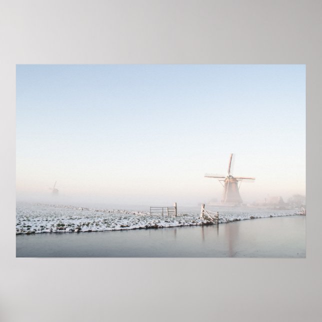 Windmühle im Schnee im Winter Poster (Vorne)