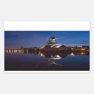 Windmühle Leidschendam mit Reflexion in der Nacht Rechteckiger Aufkleber