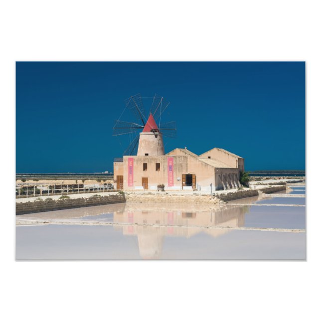 Windmühle und Salzpfannen in der Salina von Trapan Fotodruck (Vorne)