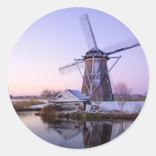 Windmühle während Sonnenaufgang in Holland Rundauf Runder Aufkleber