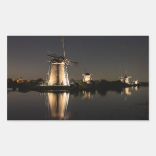 Windmühlen, beleuchtet bei Nachtaufkleber Rechteckiger Aufkleber