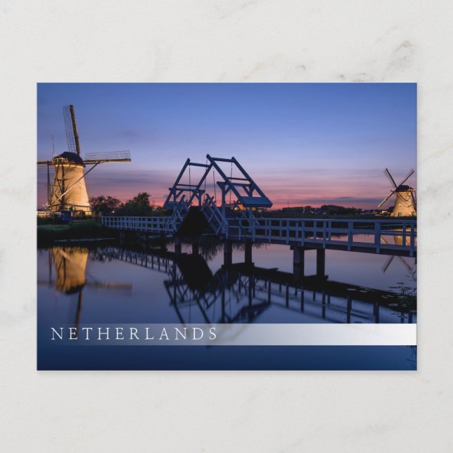 Windmühlen und eine Zugbrücke bei Sonnenuntergang  Postkarte (Vorderseite)