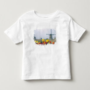 Windmühlen und Tulpen entlang des Kanals in Kleinkind T-shirt
