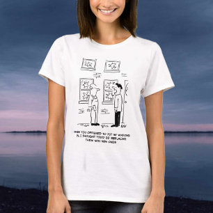 Windows hineinstecken. Ein Missverständnis. T-Shirt