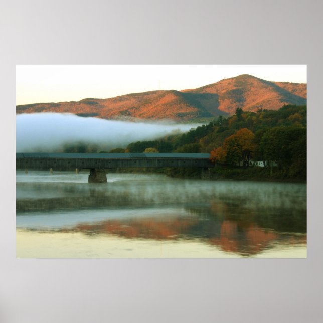 Windsor Cornish Bridge Mount Ascutney Sunrise Poster (Vorne)