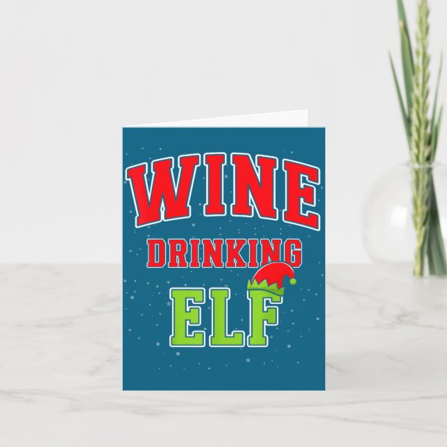 Wine Drinking Elf Christmas Family Matching Group  Karte (Vorderseite)