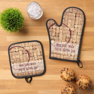 Wine Funny Ofenhandschuh & Topflappen-Set