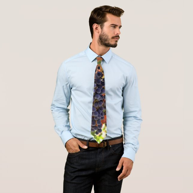Wine Neck Tie Krawatte (Beispiel)