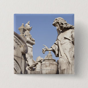 Winkel-Statue nah oben in La Recoleta Friedhof Button