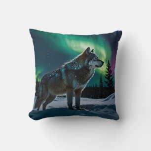 Winter Aurora & Timber Wolf Wildlife Design Kissen