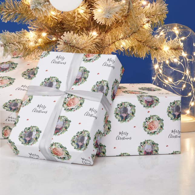 Winter Berries Frohe Weihnachts Custom Foto Geschenkpapier (Feiertage)