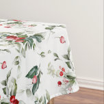 Winter Berry Christmas Tischdecke<br><div class="desc">Dieses Tischtuch ist mit grün bewaldetem Blattwerk mit Kranberry-roten Beeren auf einem hellen,  weißen Hintergrund gestaltet. Dieses Muster koordiniert sich mit der Winter Berry Wedding Collection.</div>