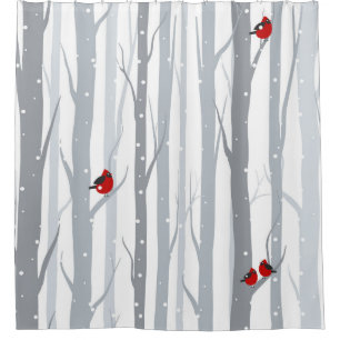 Winter Birches: Graubäume, Rote Vögel Duschvorhang