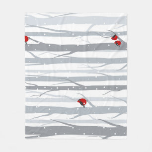 Winter Birches: Graubäume, Rote Vögel Fleecedecke