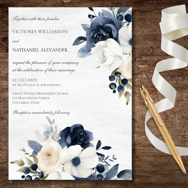 Winter Blue Floral on Marbled White Wedding Einladung (Von Creator hochgeladen)