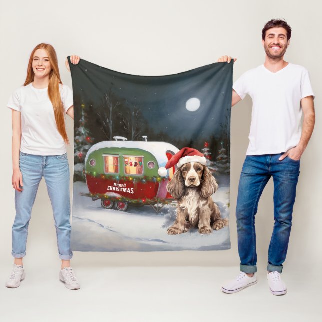 Winter Cocker Spanisch Caravan Weihnachtsabenteuer Fleecedecke (Beispiel)