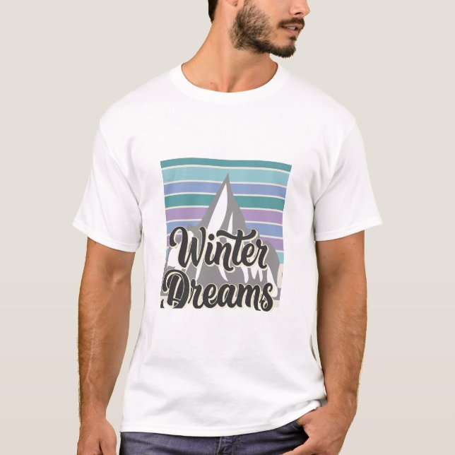 Winter Dreams Snowy Mountain Retro Vibes T-Shirt (Vorderseite)