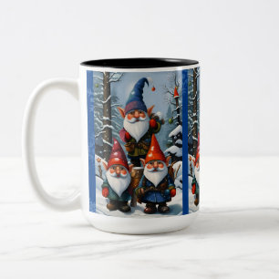 Winter Forest Gnomes Zweifarbige Tasse