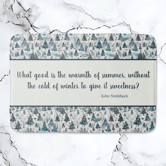 Winter Forest Serenity Badematte (Winter Forest Serenity Bath Mat featuring John Steinbeck quote.)