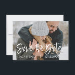 Winter Foto Save the Date Karte<br><div class="desc">Winterkohle Graue Handschrift Save the Date Fotokarte. Foto und Text dieses handgeschriebenen Pinselskripts können mit Ihrem Foto und Namen aktualisiert und angepasst werden. Diese Karte zeigt auch Ihren Namen auf der Rückseite der Save the Date Karte an.</div>