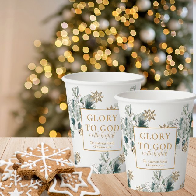 Winter Greenery Bible Verse Religiöse Weihnachten Pappbecher (Religious Chistmas paper cups with Glory to God Bible verse and winter greenery.)