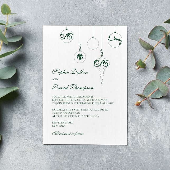 Winter Grüne Weihnachtsbaumschmuck Hochzeit Einladung (Winter Wedding Christmas Baubles Wedding Invitation - Pine Green)