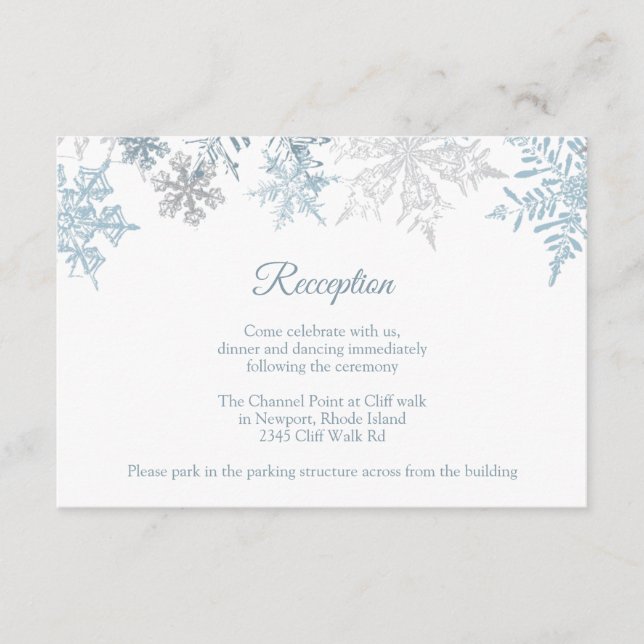 Winter Hochzeit Empfang Silver Blue Schneeflocken Begleitkarte (Vorderseite)