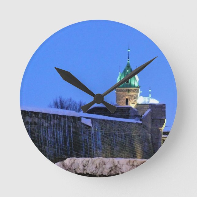Winter in Quebec, Kanada Runde Wanduhr (Vorderseite)
