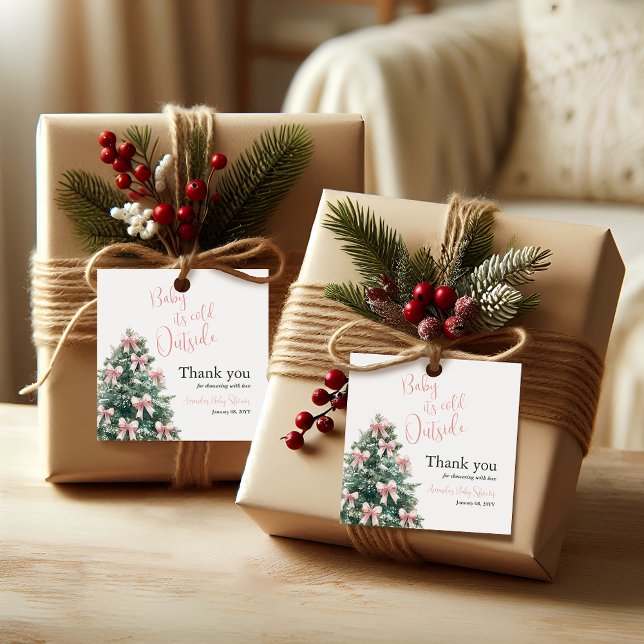 Winter It's Cold Outside Pink Bow Girl Baby Shower Geschenkanhänger (Von Creator hochgeladen)