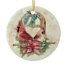 Winter-Kardinal verbinden sich mit Poinsettia