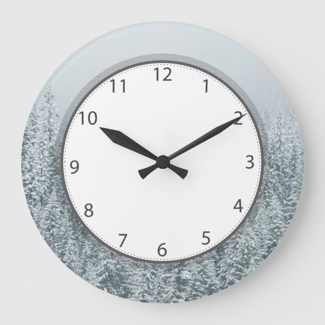 Winter-Kiefern-Wald Große Wanduhr (Vorderseite)
