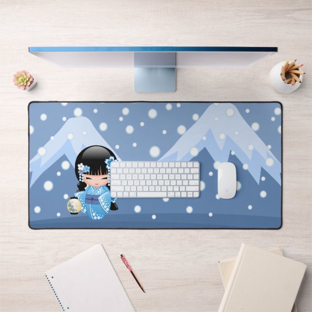 Winter Kokeshi Doll - Blue Mountain Geisha Girl Schreibtischunterlage (Büro 1)