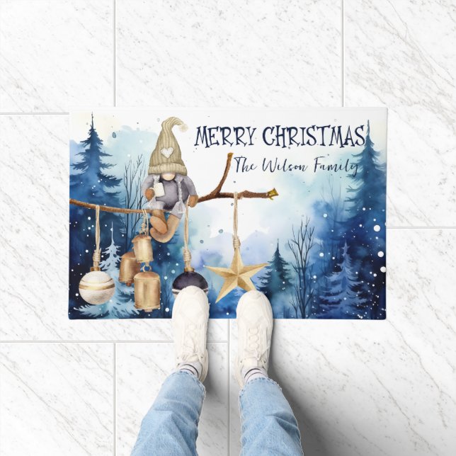 Winter Lady Gnome Blue Forest Frohe Weihnachten Fußmatte (Indoor)