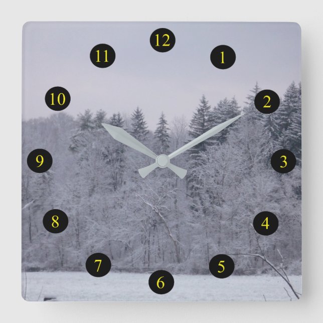 Winter-Landschaft Quadratische Wanduhr (Vorderseite)