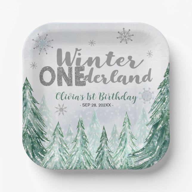 Winter Onederland First Birthday Snowflakes Forest Pappteller (Vorderseite)