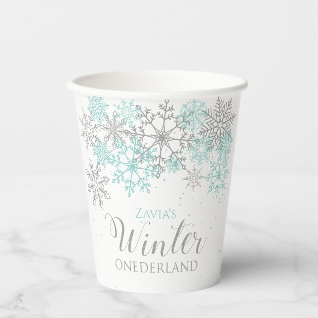 Winter ONEderland Light Aquamarin Silver Snowflake Pappbecher (Vorderseite)
