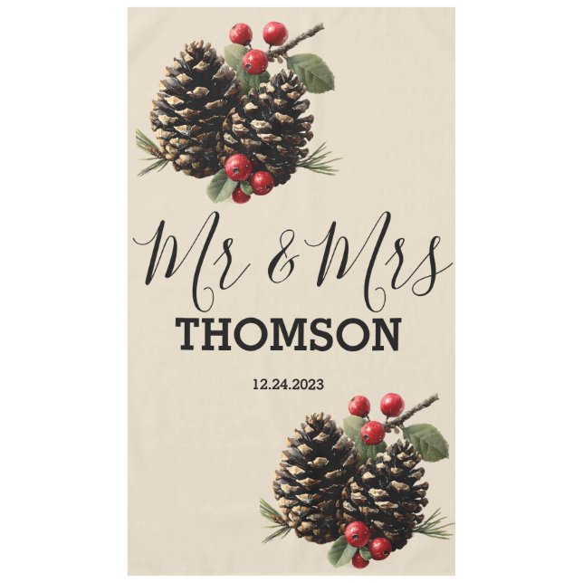 Winter Pinecones & Berries Family Throw Pillow Tischdecke (Vorderseite)