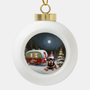 Winter-Rottweiler-Wohnwagen-Weihnachtsabenteuer Keramik Kugel-Ornament