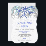 Winter Silver Navy Blue Snowflake CHRISTMAS Party Einladung<br><div class="desc">Elegantes Winterereignisdesign mit silber- und marineblauen Schneeflocken,  Silberschneeeffekt auf weißem Hintergrund. Verwenden Sie das Tool Anpassen,  um Ihre Informationen hinzuzufügen. Sehen Sie auch meine Sammlung Winterschneeflocken.</div>