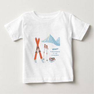 Winter-Ski-Zitat – Mountain Adventure Design Baby T-shirt