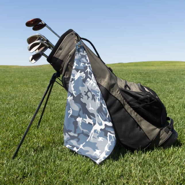 Winter Snow Blue Camouflage, Militär, Armee Golfhandtuch (Gras)