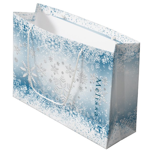Winter Snowflake Design - Persönlich gestalten Große Geschenktüte (Vorderseite Schrägansicht)
